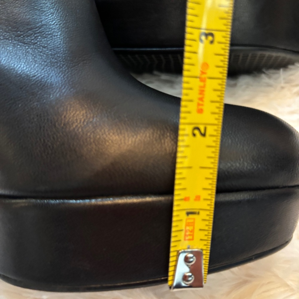 Perfect For Autumn- A Tall Order of Chic! - Picture 5 of 11
